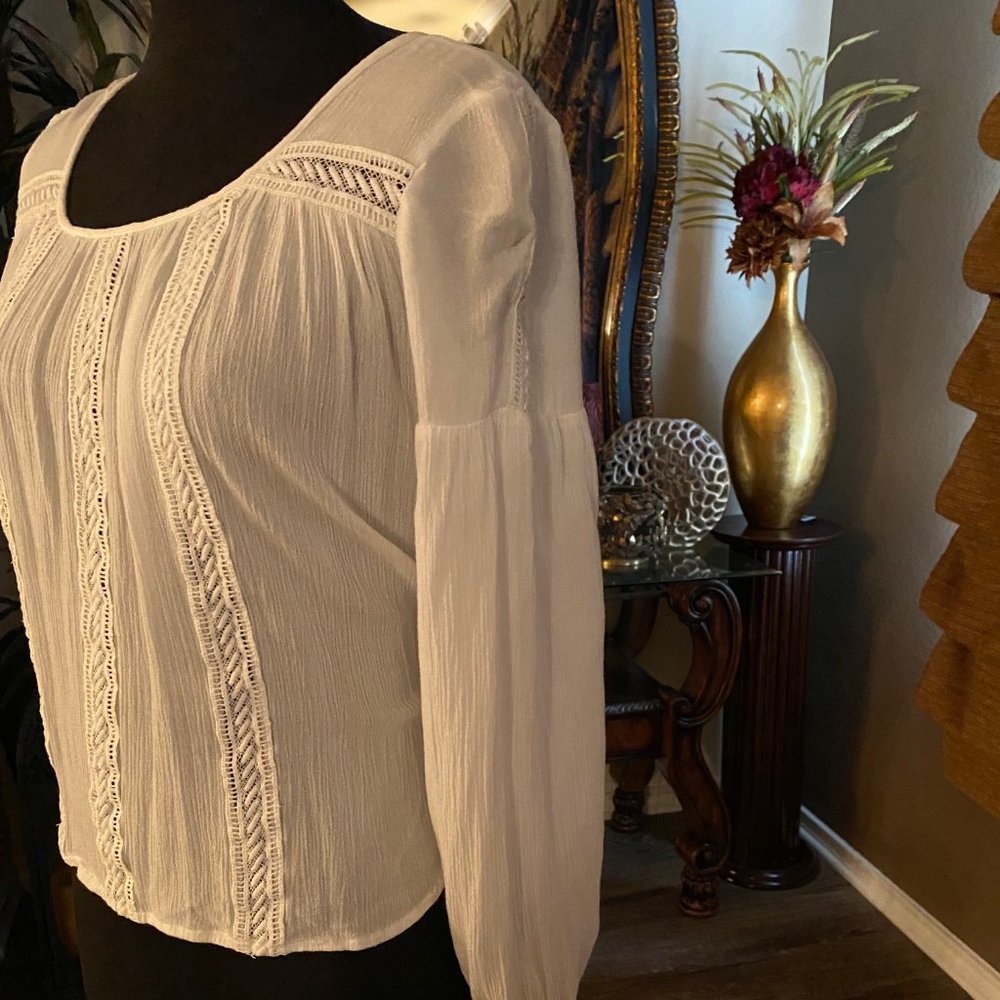 #147 Ivory Lace top by Band of Gypsies